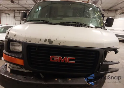 2005 GMC Savana Standard z USA, uszkodzony, nr VIN 1GTGG25V951135988